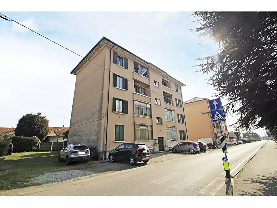 Immagine 19 di Appartamento in vendita  in Via Antonio Gramsci 1 a Castiglione Olona