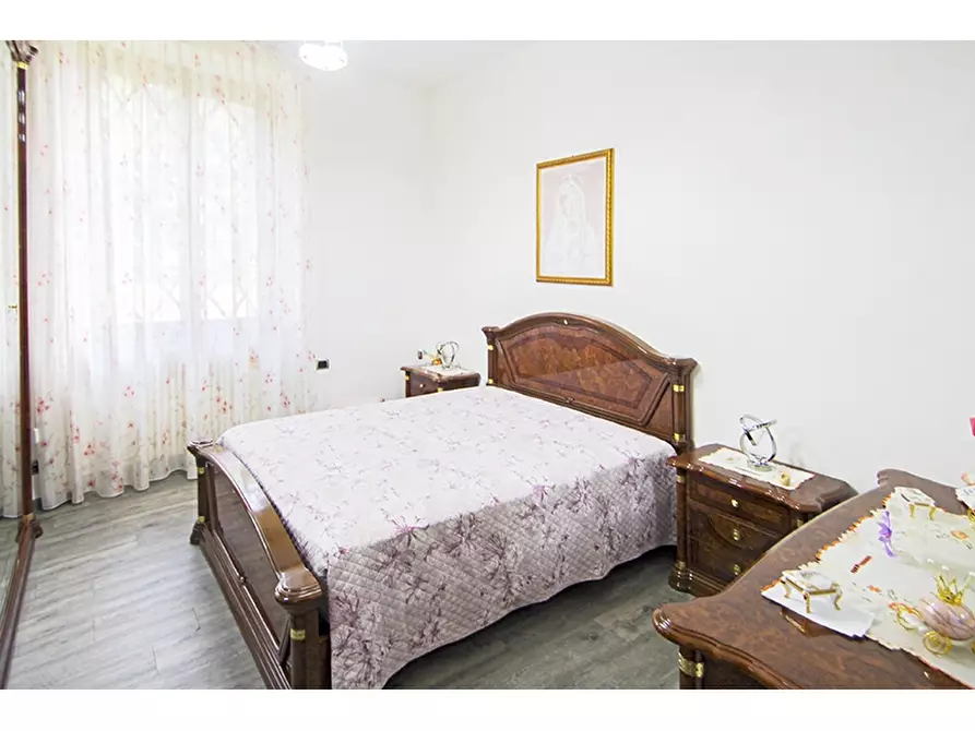 Immagine 11 di Appartamento in vendita  in Via Antonio Gramsci 1 a Castiglione Olona