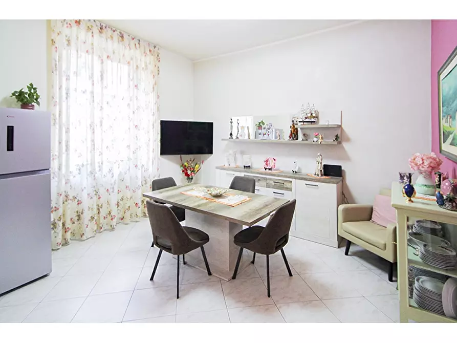 Immagine 3 di Appartamento in vendita  in Via Antonio Gramsci 1 a Castiglione Olona