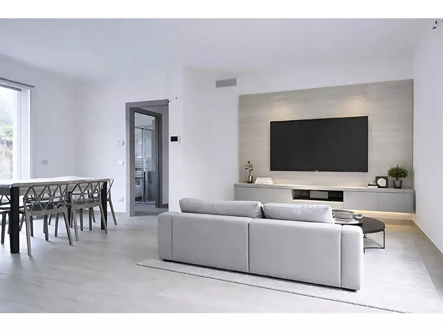 Immagine 4 di Appartamento in vendita  in Via Pasubio a Castiglione Olona