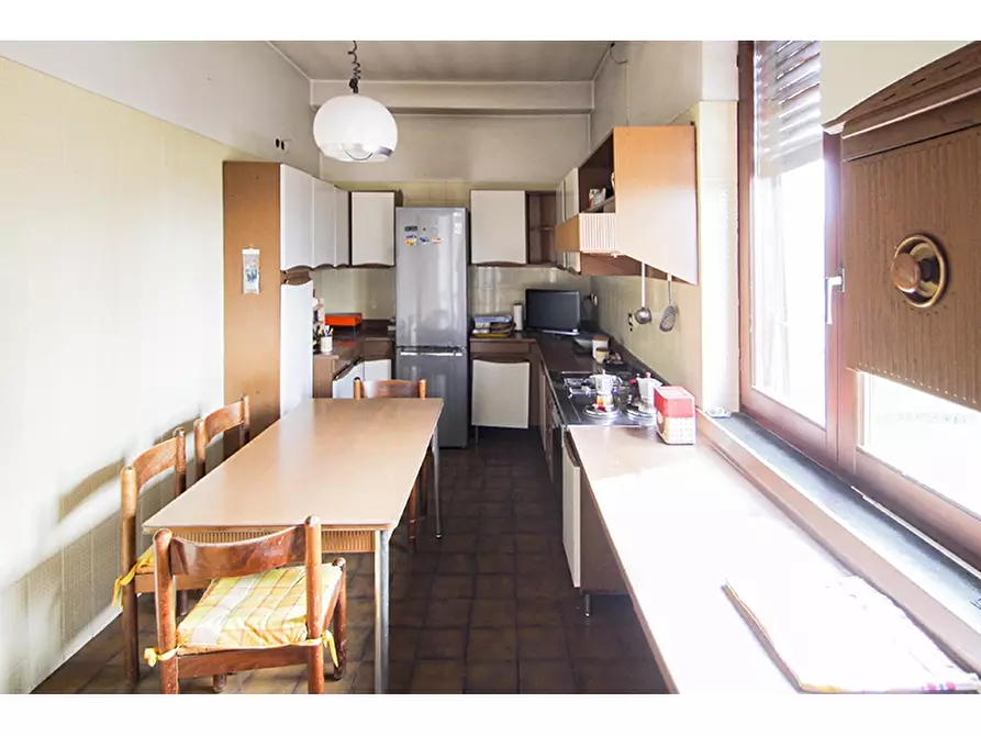 Immagine 16 di Villa in vendita  in Via Monte Cimone 33 a Castiglione Olona