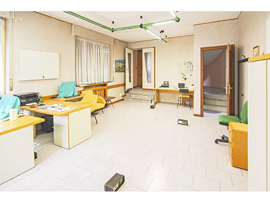 Immagine 20 di Villa in vendita  in Via Monte Cimone 33 a Castiglione Olona