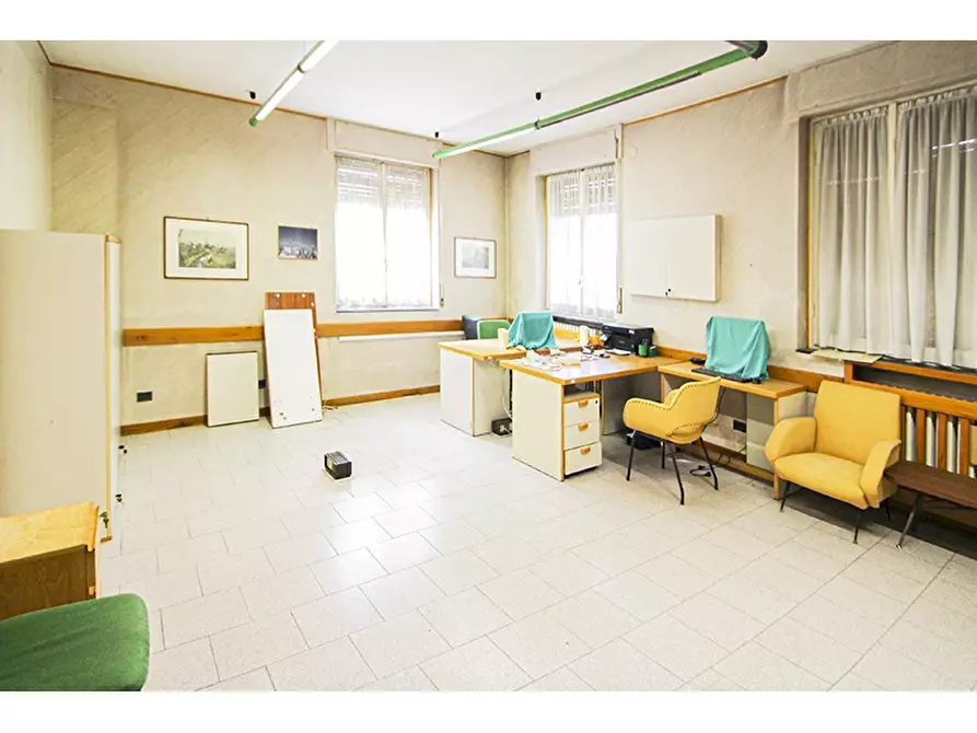 Immagine 19 di Villa in vendita  in Via Monte Cimone 33 a Castiglione Olona