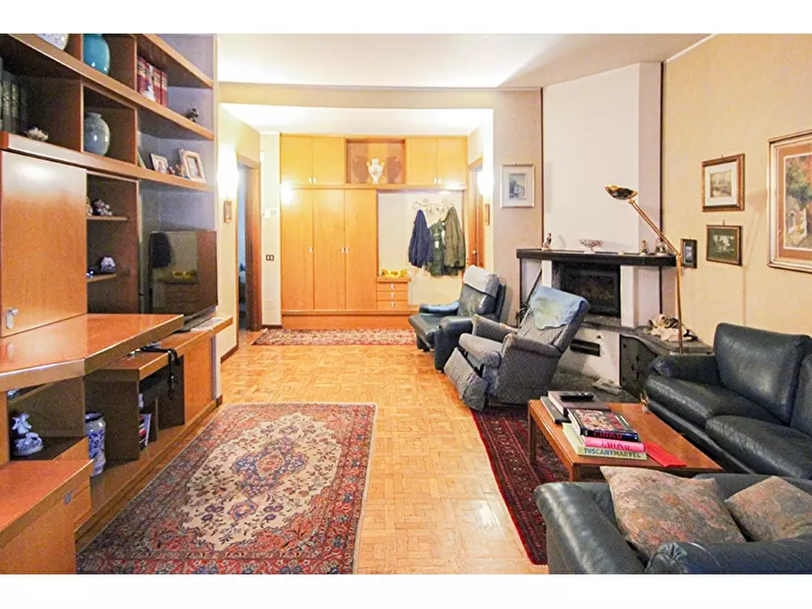 Immagine 6 di Villa in vendita  in Via Monte Cimone 33 a Castiglione Olona