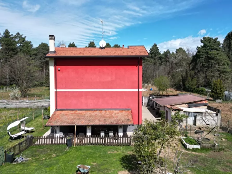 Immagine 32 di Villa in vendita  in Via Pracallo 34 a Tradate