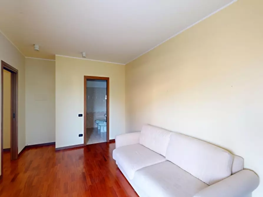 Immagine 10 di Appartamento in vendita  in Via Sordelli 3 a Venegono Inferiore