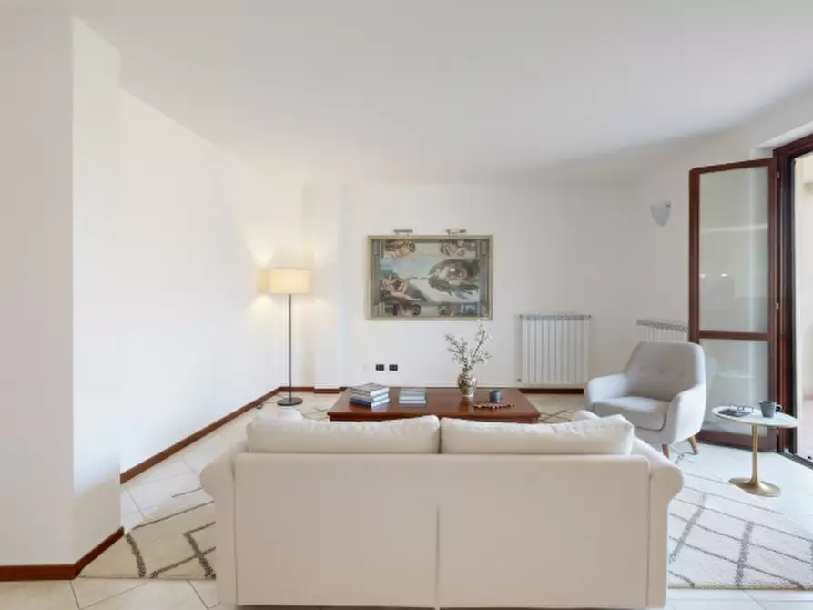 Immagine 4 di Appartamento in vendita  in Via Sordelli 3 a Venegono Inferiore
