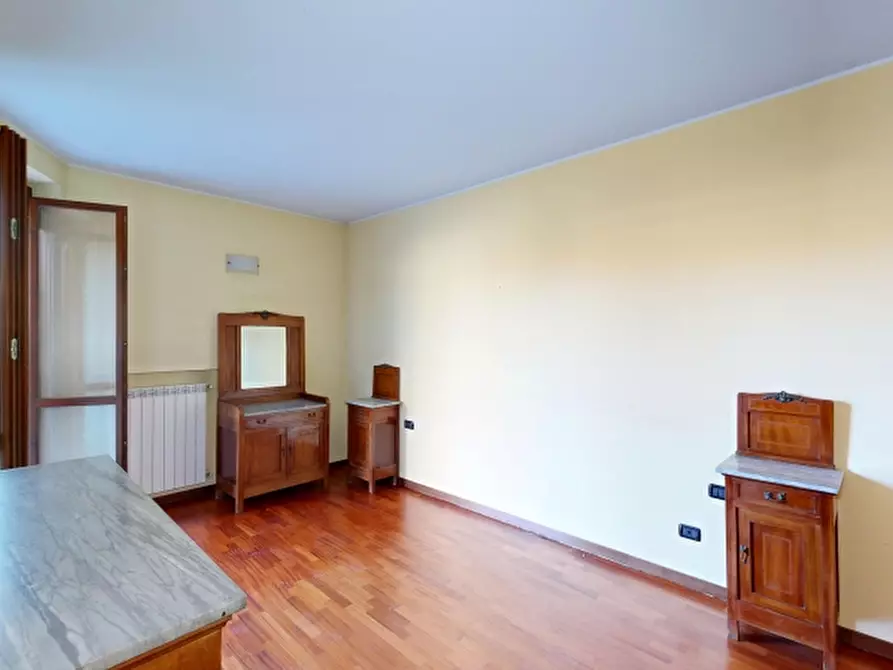 Immagine 11 di Appartamento in vendita  in Via Sordelli 3 a Venegono Inferiore