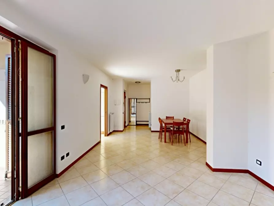 Immagine 5 di Appartamento in vendita  in Via Sordelli 3 a Venegono Inferiore