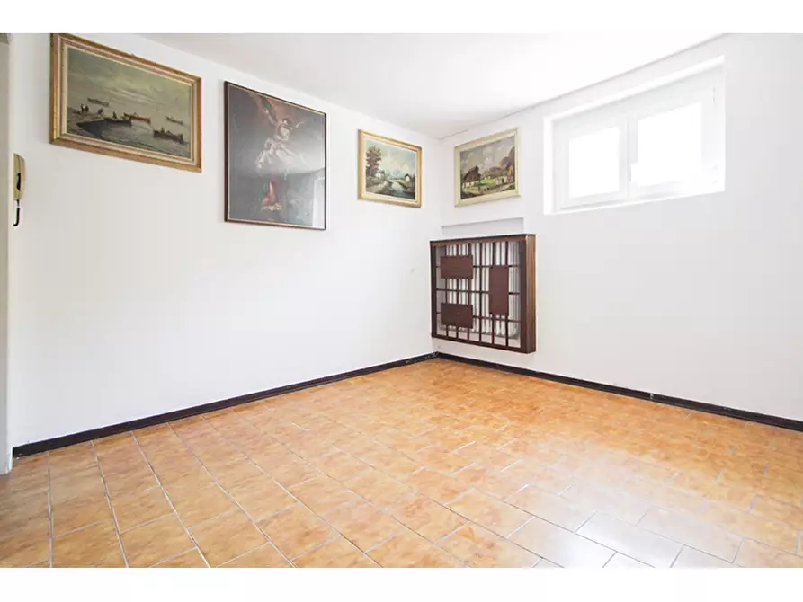 Immagine 15 di Appartamento in vendita  in Via Gian Lorenzo Bernini 6 a Vedano Olona