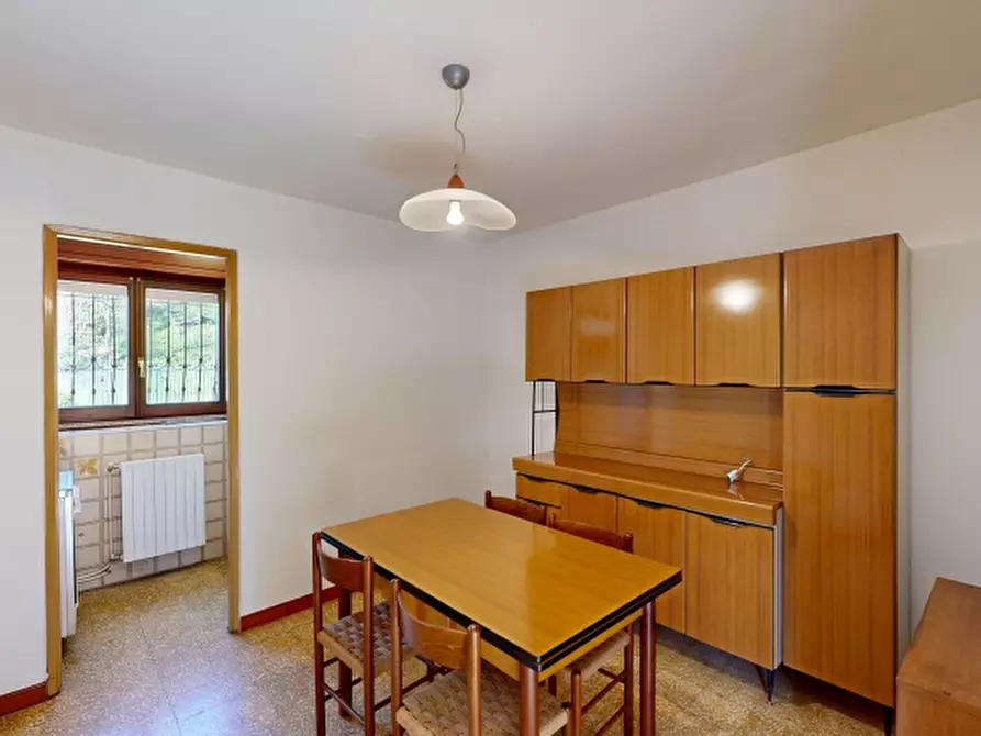 Immagine 6 di Villa in vendita  in Via Francesco Baracca 3 a Lozza