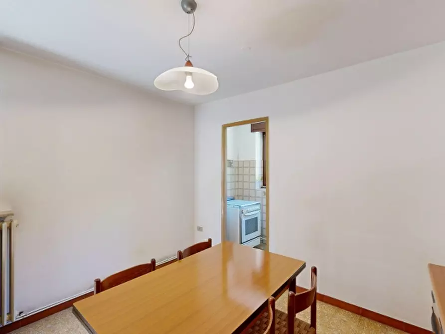 Immagine 7 di Villa in vendita  in Via Francesco Baracca 3 a Lozza