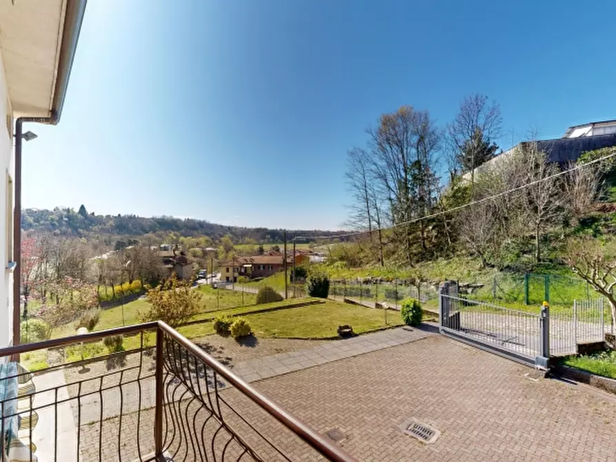 Immagine 32 di Villa in vendita  in Via Francesco Baracca 3 a Lozza