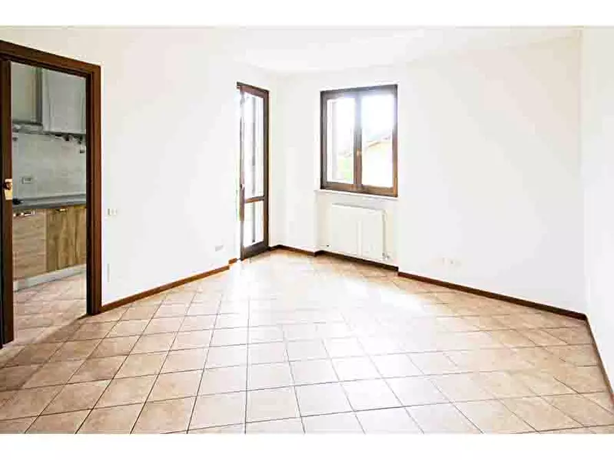 Immagine 1 di Appartamento in vendita  in Via Michelangelo Buonarroti 27 a Castiglione Olona