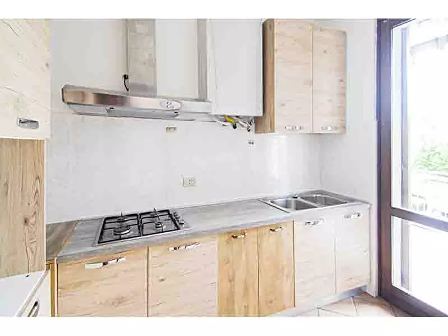 Immagine 4 di Appartamento in vendita  in Via Michelangelo Buonarroti 27 a Castiglione Olona