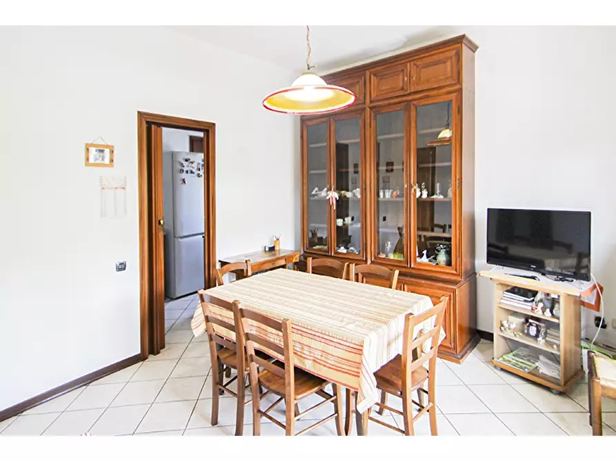 Immagine 4 di Appartamento in vendita  in Via Monte Grappa 8 a Castiglione Olona