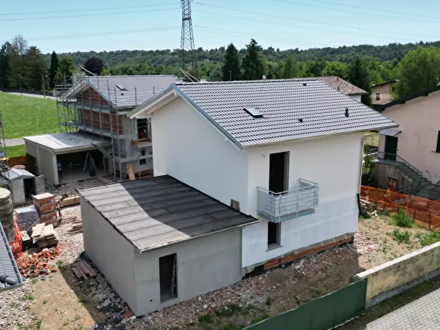 Immagine 7 di Villa in vendita  in Via Petrarca a Castiglione Olona