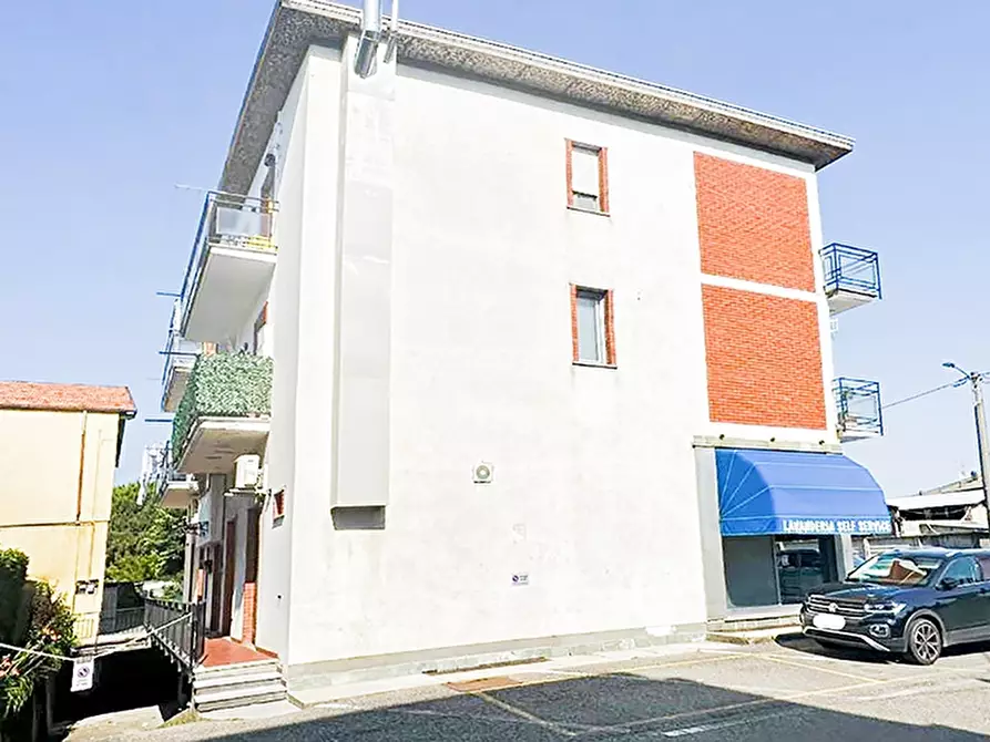 Immagine 18 di Appartamento in vendita  in Via Papa Celestino IV 2 a Castiglione Olona