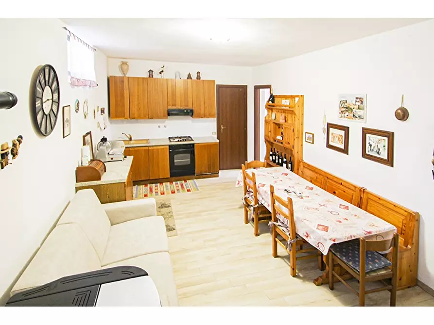 Immagine 19 di Villa in vendita  in via Paolo Schiavo 49 a Castiglione Olona