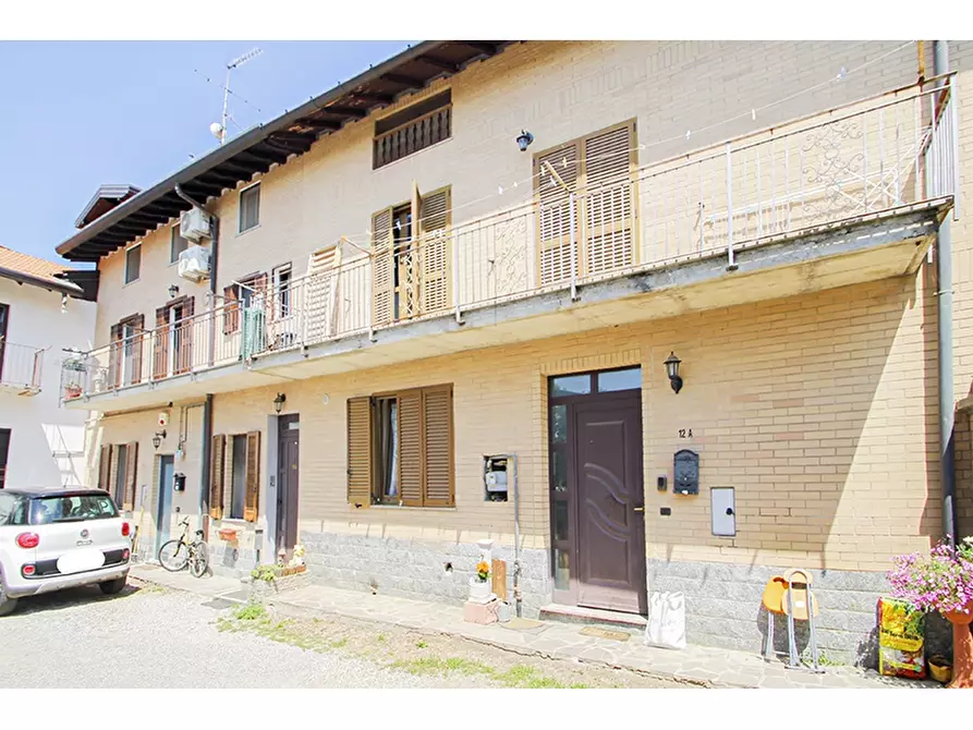 Immagine 22 di Appartamento in vendita  in Via Fondo Campagna 12/B a Vedano Olona