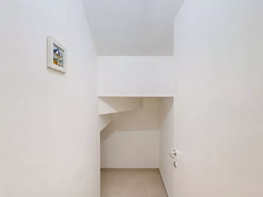 Immagine 23 di Villa in vendita  in Via Don Luigi Radaelli 50 a Caronno Varesino