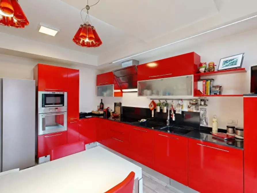 Immagine 9 di Villa in vendita  in Via Don Luigi Radaelli 50 a Caronno Varesino