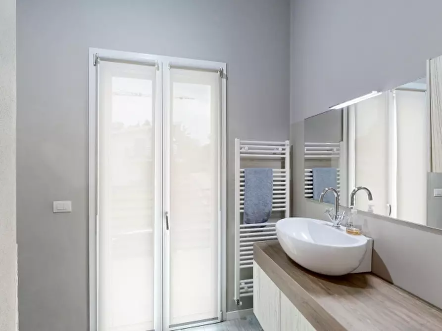 Immagine 17 di Villa in vendita  in Via Don Luigi Radaelli 50 a Caronno Varesino