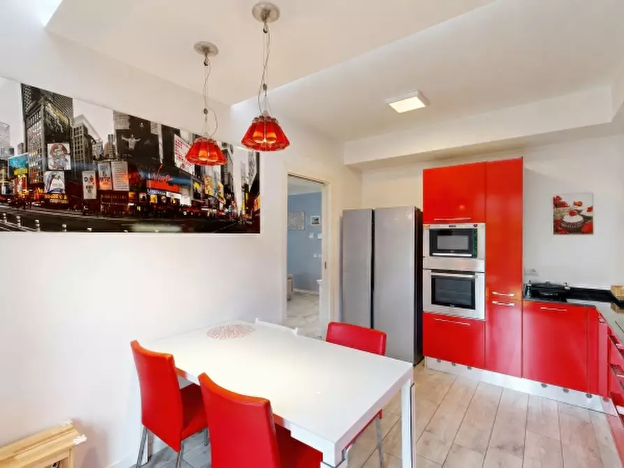 Immagine 10 di Villa in vendita  in Via Don Luigi Radaelli 50 a Caronno Varesino