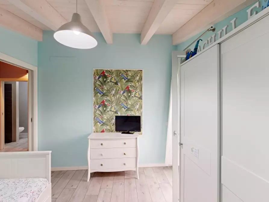 Immagine 22 di Villa in vendita  in Via Don Luigi Radaelli 50 a Caronno Varesino