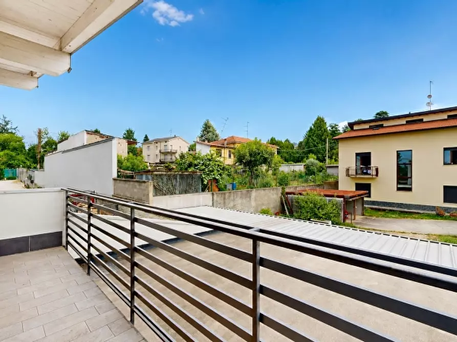 Immagine 24 di Villa in vendita  in Via Don Luigi Radaelli 50 a Caronno Varesino
