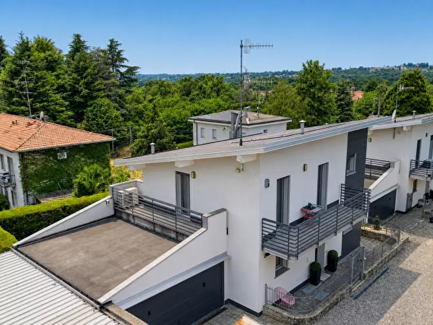 Immagine 31 di Villa in vendita  in Via Don Luigi Radaelli 50 a Caronno Varesino