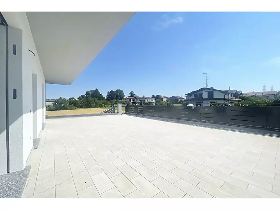 Immagine 5 di Appartamento in vendita  in Via Montello a Castiglione Olona