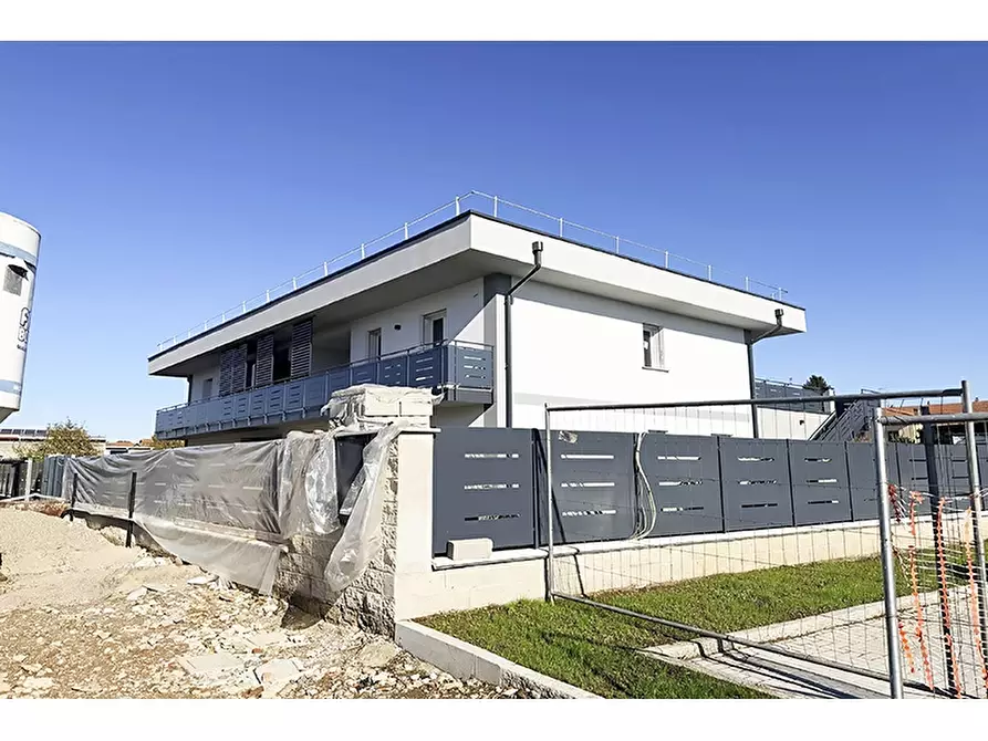 Immagine 4 di Appartamento in vendita  in Via Montello a Castiglione Olona