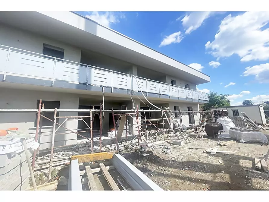 Immagine 3 di Appartamento in vendita  in Via Montello a Castiglione Olona