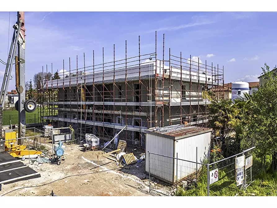 Immagine 5 di Appartamento in vendita  in Via Montello a Castiglione Olona