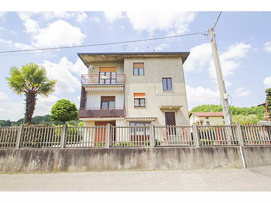 Immagine 1 di Appartamento in vendita  in Via Don Giulio Motta 12 a Castiglione Olona