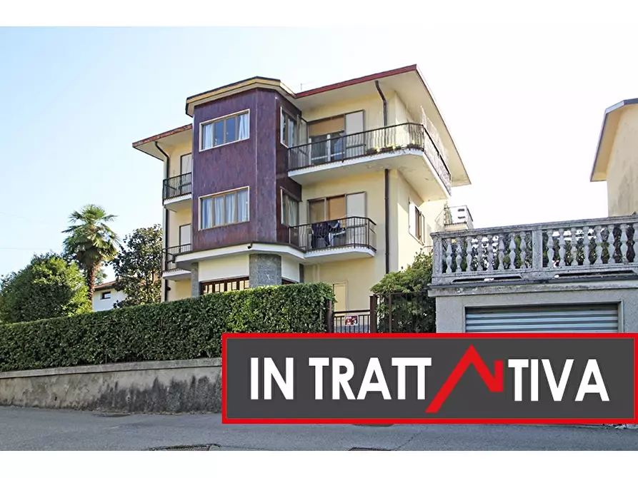 Immagine 1 di Villa in vendita  in Via Leonardo Da Vinci 25 a Venegono Superiore