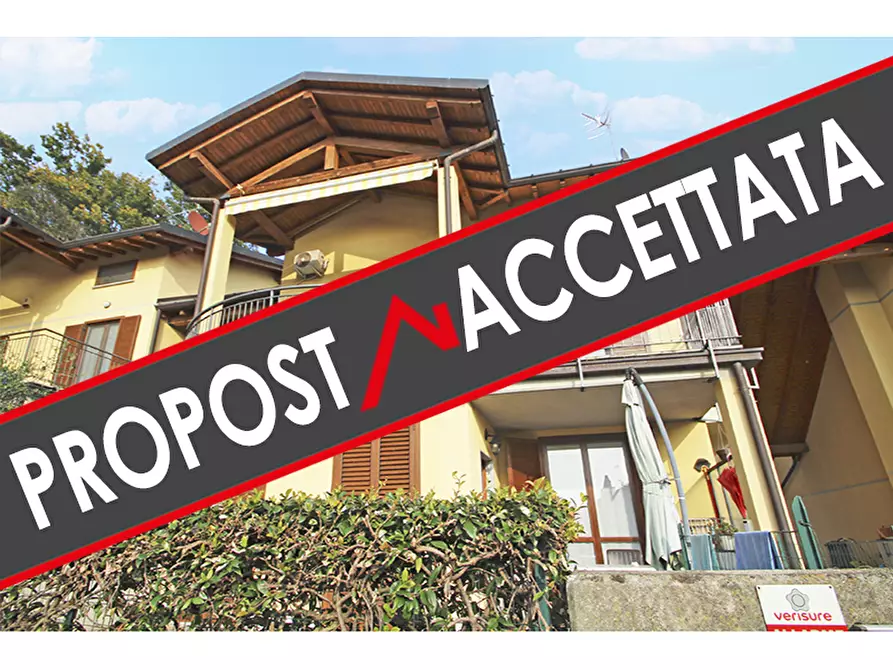 Immagine 1 di Villetta a schiera in vendita  in Via Luigi Settembrini 25/C a Malnate