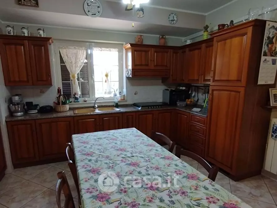 Immagine 4 di Casa indipendente in vendita  in SS7 21 a Itri