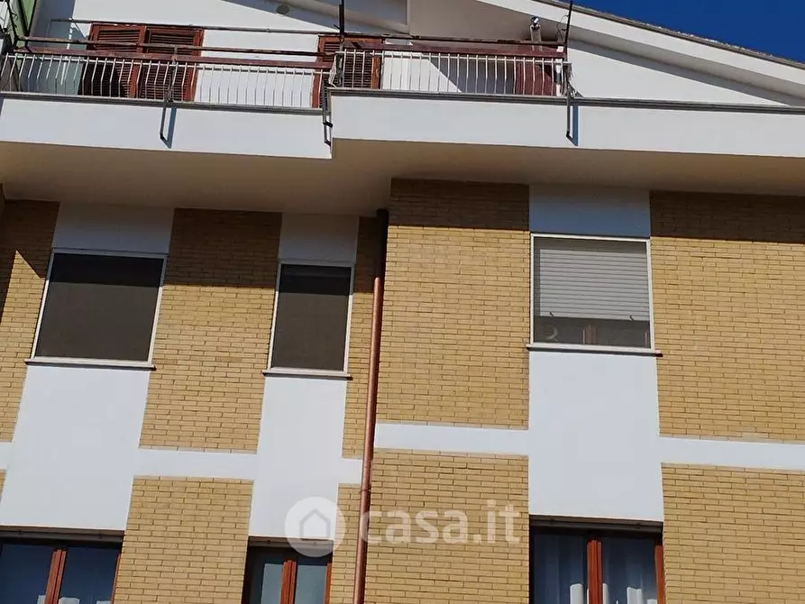 Immagine 7 di Attico in vendita  in Via jallonghi a Itri