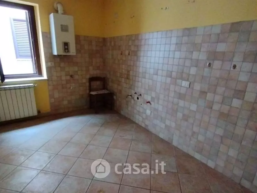 Immagine 3 di Appartamento in vendita  in Vico san marco 5 a Itri