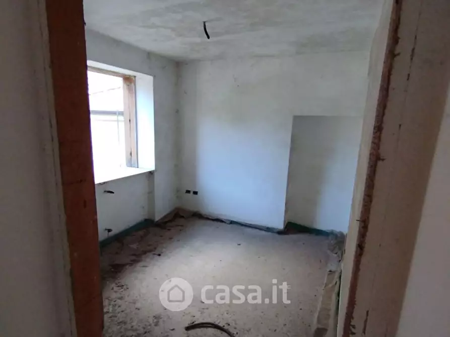 Immagine 4 di Appartamento in vendita  in Via san martino a Itri