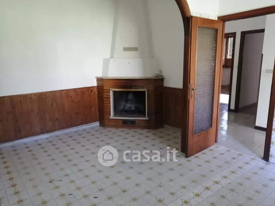 Immagine 4 di Appartamento in vendita  in Via appia a Itri