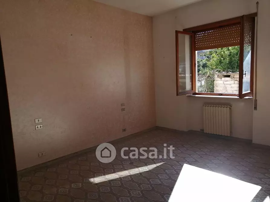 Immagine 8 di Appartamento in vendita  in Via appia a Itri