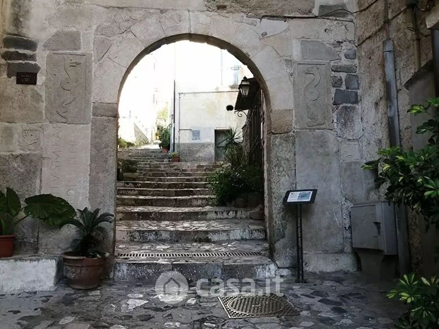 Immagine 12 di Appartamento in vendita  in Via mamurra a Itri