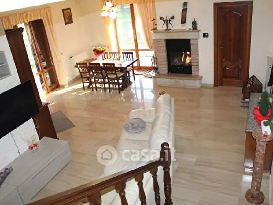 Immagine 2 di Villa in vendita  in Via Civita Farnese 9999 a Itri