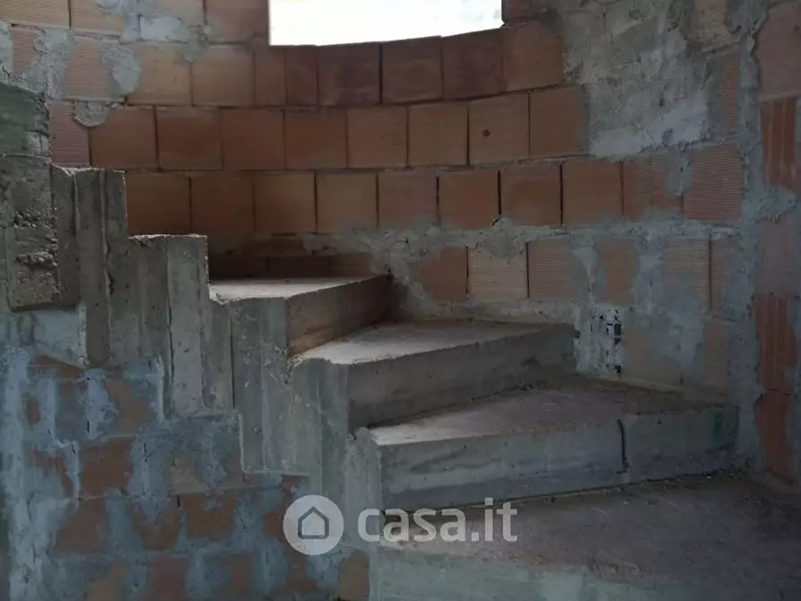 Immagine 5 di Rustico / casale in vendita  in Via mezzabrino a Itri