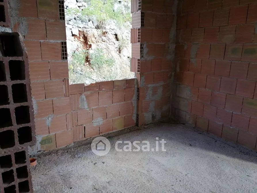 Immagine 8 di Rustico / casale in vendita  in Via mezzabrino a Itri