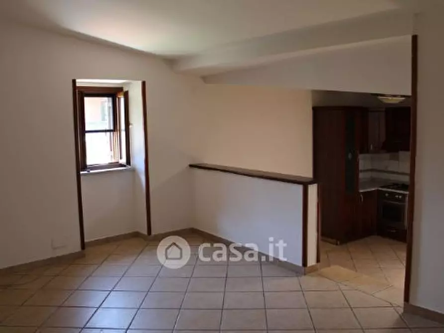 Immagine 4 di Appartamento in vendita  in appio claudio lato roma a Itri