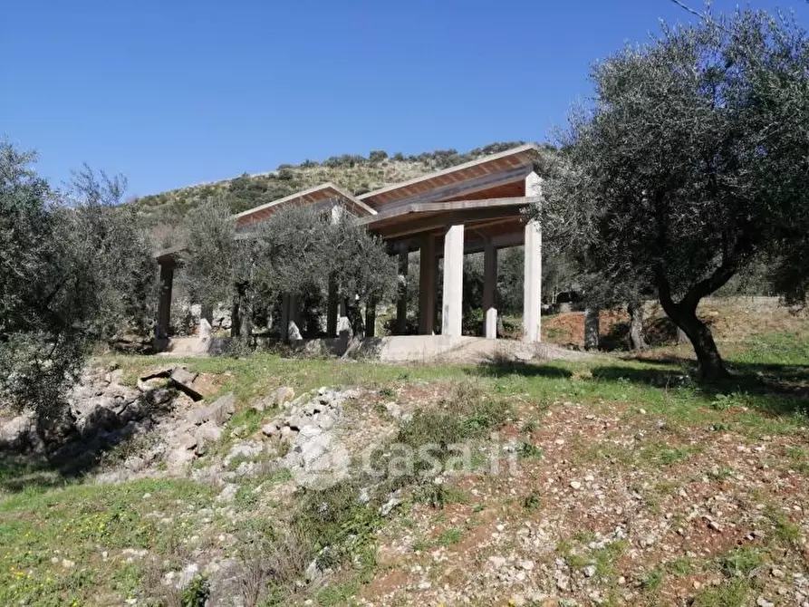 Immagine 5 di Rustico / casale in vendita  a Itri